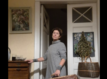 Известную латышскую актрису выселяют из квартиры на Бривибас