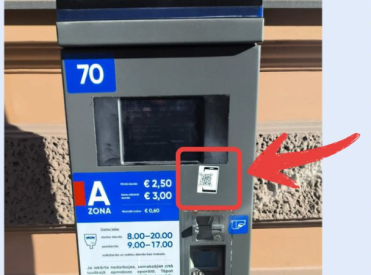 Фальшивые QR-кодах на паркоматах пытаются взломать доступ к банковской карте!