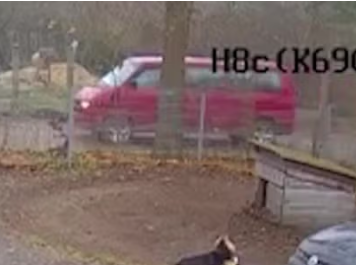 Чей фургон? Водитель в Зиепниеккалнсе заманивал в него мальчика