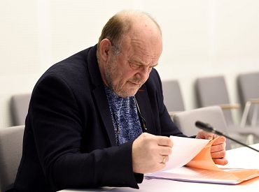 Дело Адамсонса: аппеляцию Страутманиса отложили до весны