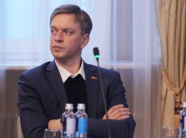 «Нет интереса вникать в дела края»: глава Сигулды снят с должности