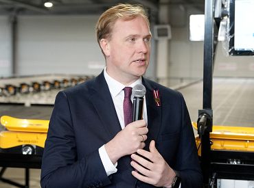 Обещанные минус 20% недотянули даже до одного: Валайнис винит всех, кроме себя