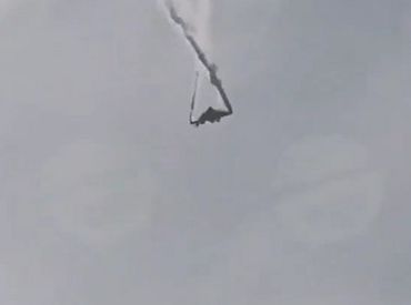 В Грузии разбился турецкий военный самолет: момент крушения на видео