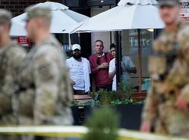 Застреливший нацгвардейцев у Белого дома оказался афганцем: Трамп винит Байдена