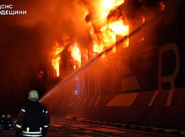 Ответка? Россия ударила по турецкому судну в порту Одессы