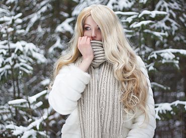 Efektīva un dabīga Latvijā ražota rozmarīna eļļa matu augšanai: ārstnieciska, saudzīga un piemērota visiem ādas tipiem