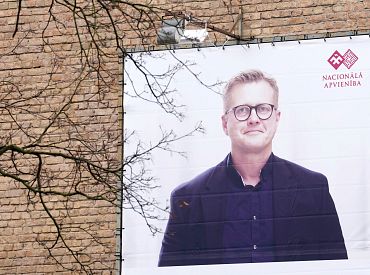 У нас столько хорошей работы, вот, например! Пуполс из Нацблока советует латышам возвращаться на родину