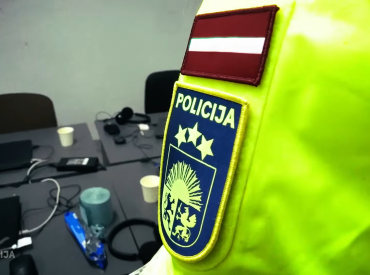 Говорили с жертвами и по-латышски: в Украине накрыли кол-центры мошенников. ВИДЕО