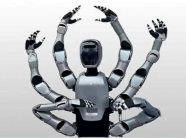 Шесть рук вместо двух: в Китае запустили «супергуманоида» для заводов