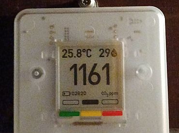 «Вчера было 27 °C. Это было безумие»: какая температура дома комфортная