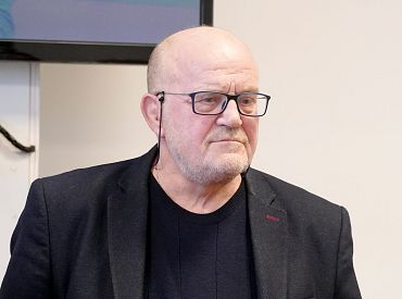 «Совесть проснулась?» Адамсонсу скостили четыре месяца, оставив 8 лет. У защиты остаются вопросы