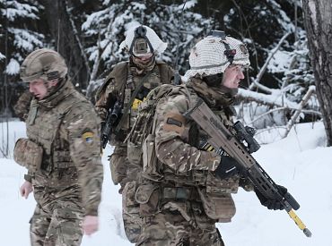 Невелико и препятствие: Белый дом презрительно высказался о европейских войсках в Гренландии