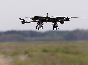 Сбивать и сажать! Военным разрешили разбираться с беспилотниками