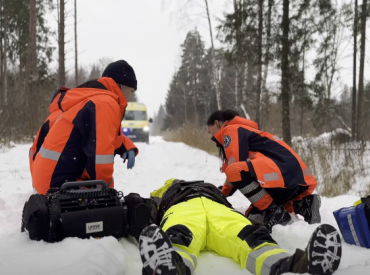 Необычное поздравление «Паулсу — от латвийской неотложки» стало хитом соцсетей (ВИДЕО)