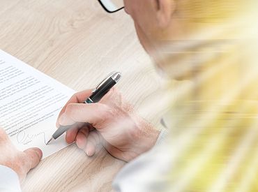 Dzīves laikā noslēgts apbedīšanas pakalpojumu līgums palīdzēs tuviniekiem