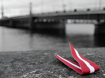 Либо Латвия вымирает, либо доводит население до 4,7 млн. Либо и то, и другое сразу: «Неаткарига»