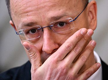 «Почему Венгрия так ненавидит Украину?» Перепалка Петера Сийярто с украинскими журналистами