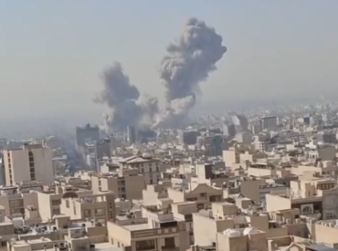 Мужа берут, а жену и детей нет — они граждане РФ: Эстония эвакуирует из Омана не всех?