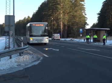 Пассажиры общественного транспорта должны быть пристегнуты: полиция проводит рейды (ВИДЕО)