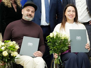 Бронза по кёрлингу на колясках: Рижская дума чествует паралимпийцев