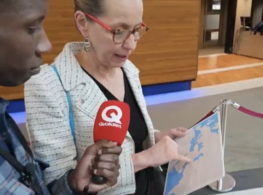 Покажите пальцем: как депутаты Европарламента искали Иран на карте. ВИДЕО