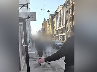 «Пытался соблазнить девочку»: «народный патруль» задержал индийца — а дальше то что?