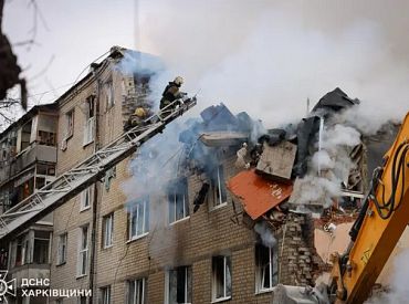 В Харькове российская ракета попала в жилой дом: семеро погибших