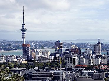 Война за статус языка расколола..  правительство Новой Зеландии