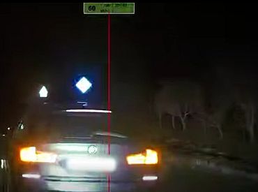 Пришлось дважды таранить: полиция остановила отчаянного водителя BMW (ВИДЕО)