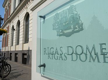 Sorry! ИИ на городском портале Риги не говорит на английском