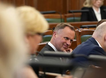 «Мы наблюдаем этакую шизофрению»: Таварс о поведении правительства Силини