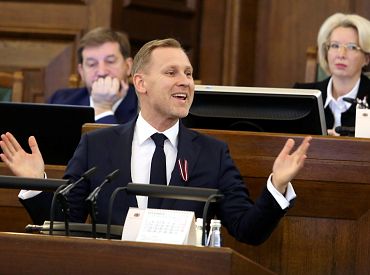 Ну что, соскучились? В политику Латвии возвращается Ариго Торо… то есть Гобземс