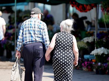 CVK dod zaļo gaismu parakstu vākšanai par pensiju otrā līmeņa grozījumiem