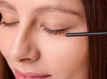 Dabīgs skaistums – šīsvasaras galvenais beauty trends