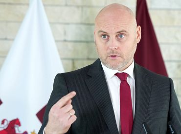 «Несправедливо!» Кулбергс решил прервать торговлю с Россией, но недоволен уходом транзита в Литву. А как надо?