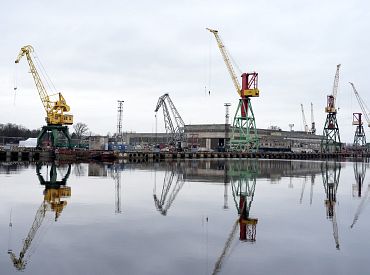 Голова разболелась даже через экран: жители Вецмилгрависа устали от ночного шума