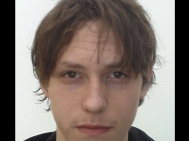 Нужна помощь: в Риге странно пропал 20-летний парень (ФОТО)