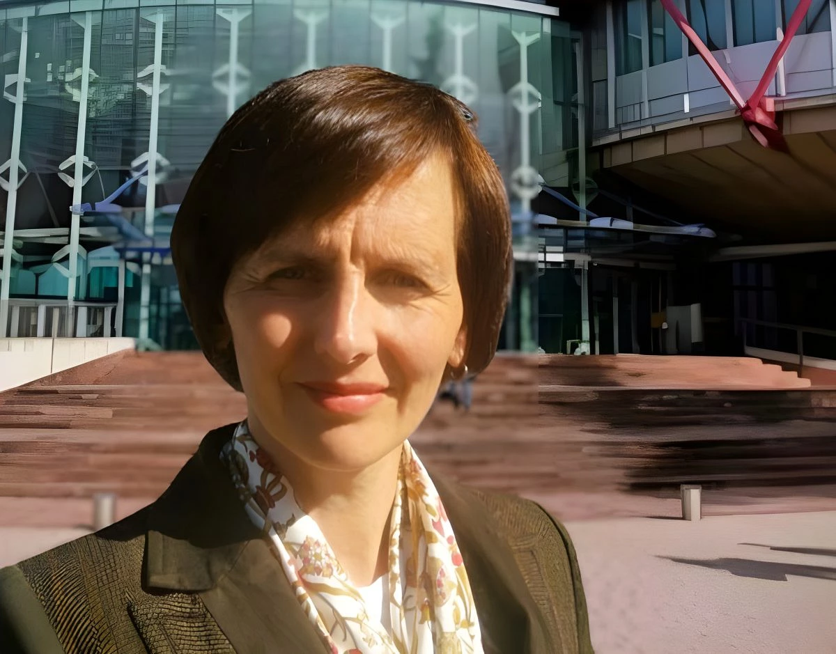 Как гражданин РФ по новому закону может получить ВНЖ в Латвии: Елизавета Кривцова