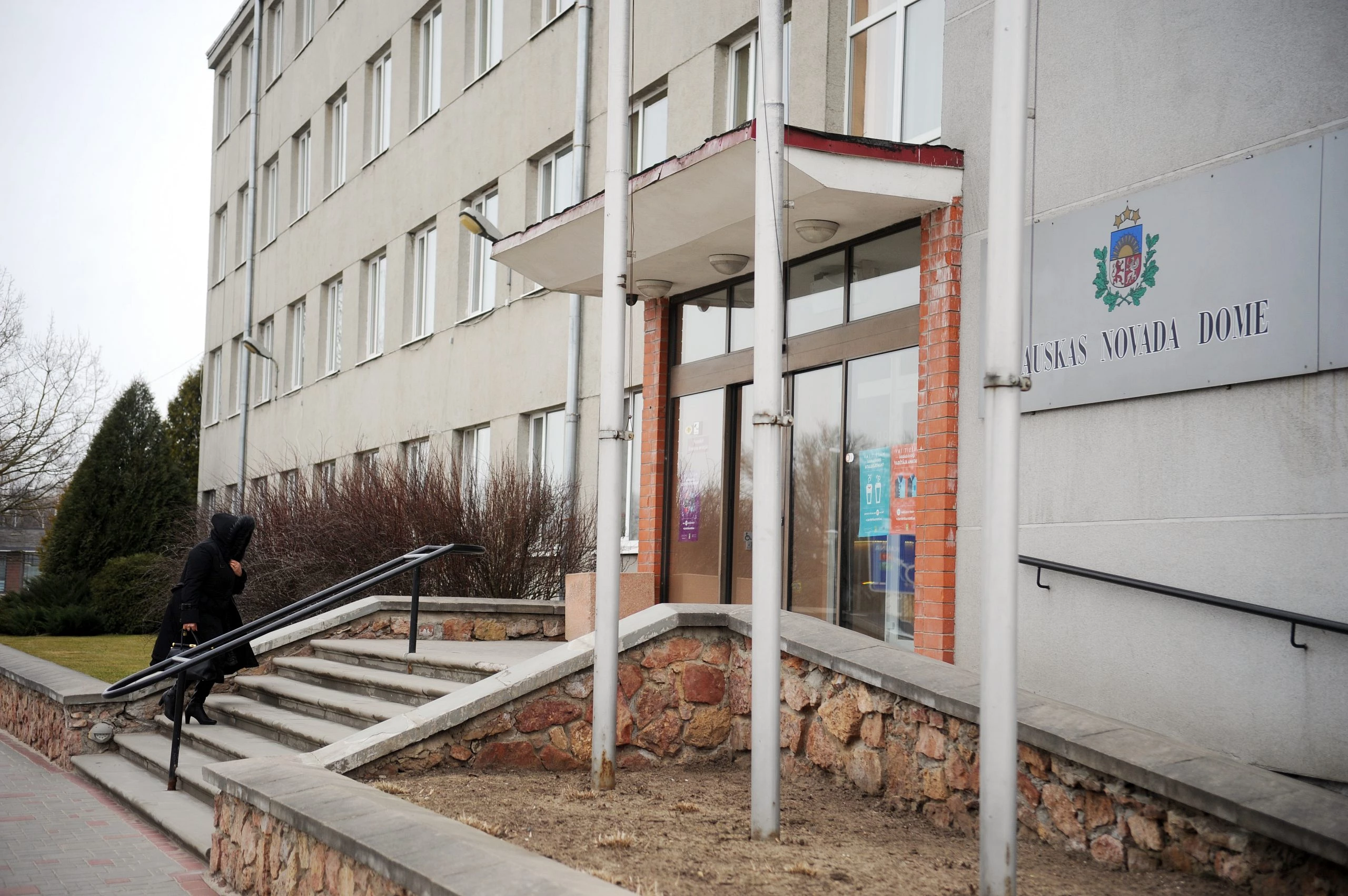Жилье за несколько сотен евро: Бауский край продает сотни квартир