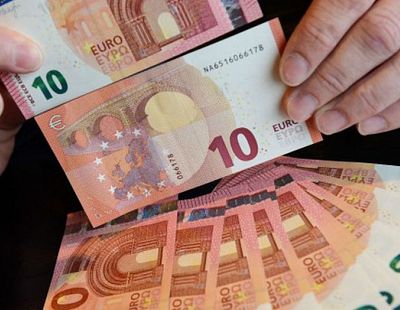 Чем теперь помогают безработному: что нового?