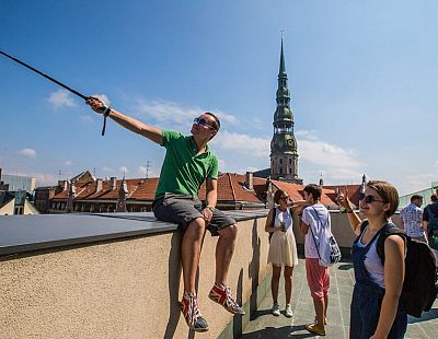 Услуги по упрощённой схеме: как российские туристы попадают в Ригу?