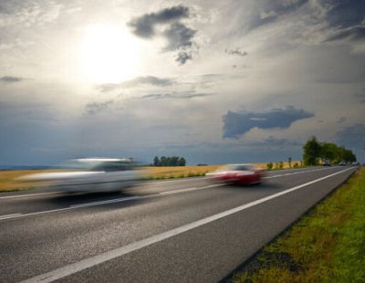 Как депутату Сейма удалось купить машину за один цент?