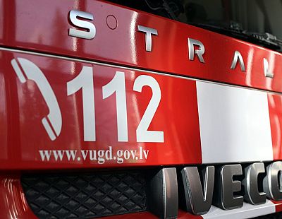 Ugunsgrēkā Rīgā gājis bojā cilvēks