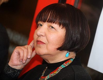 «Не мешайте работать!» Ланга возмущается: сотрудники оперслужб говорят между собой по-русски