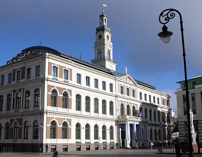 Lielākie sēžu kavētāji Rīgas domē — Briedis, Dolgopolovs un Petrovs