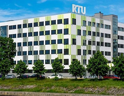 В служебной гостинице РТУ скоропостижно умер студент; вуз выступил с заявлением