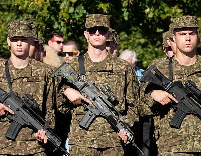Valsts aizsardzības dienestu šovasar sāks 757 jaunieši