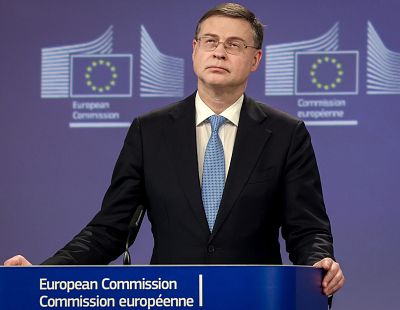 Что делать, если Россия не выплатит репарации Украине? Домбровскис знает