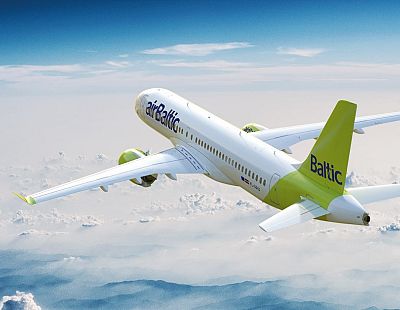 Сутки в самолёте и полстакана воды бесплатно: airBaltic превзошёл сам себя. Как требовать компенсацию