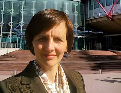 Елизавета Кривцова об угрозе государству: ехал немецкий профессор на автобусе…